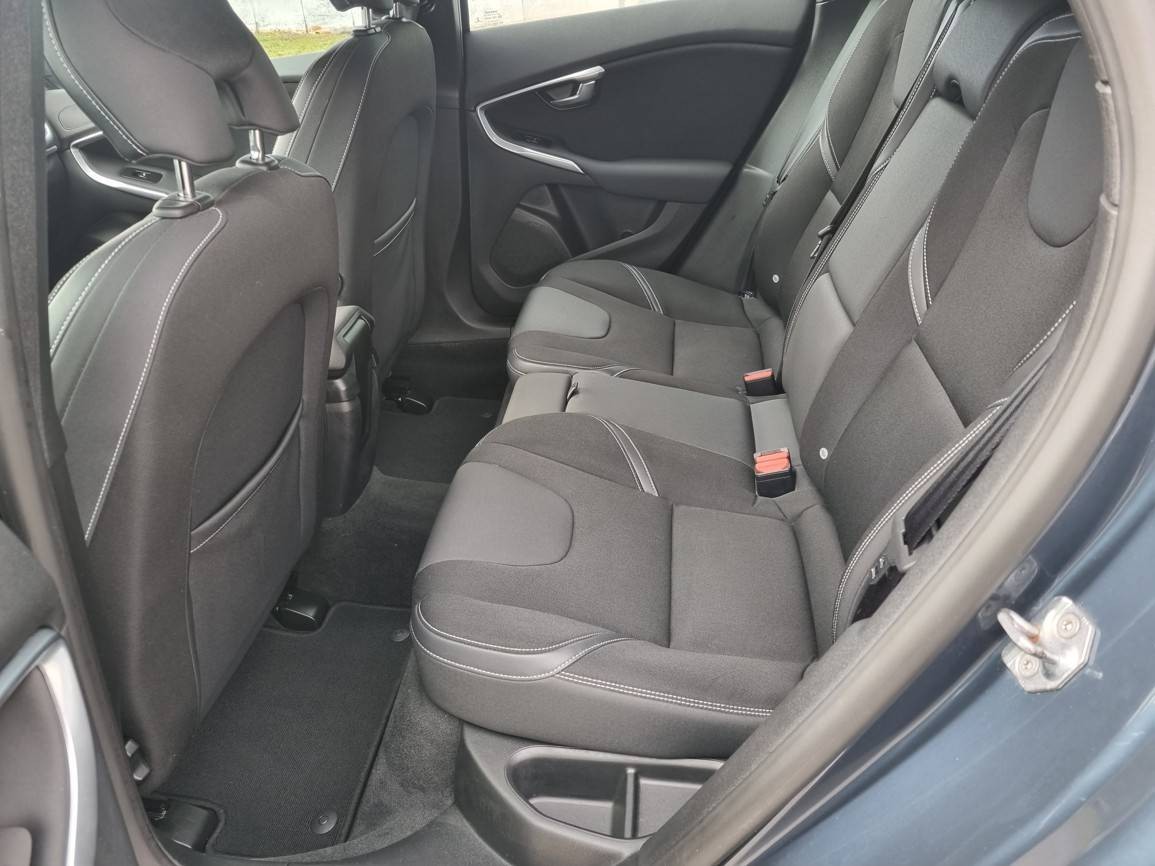 Volvo V40 D3 2.0L Summum
