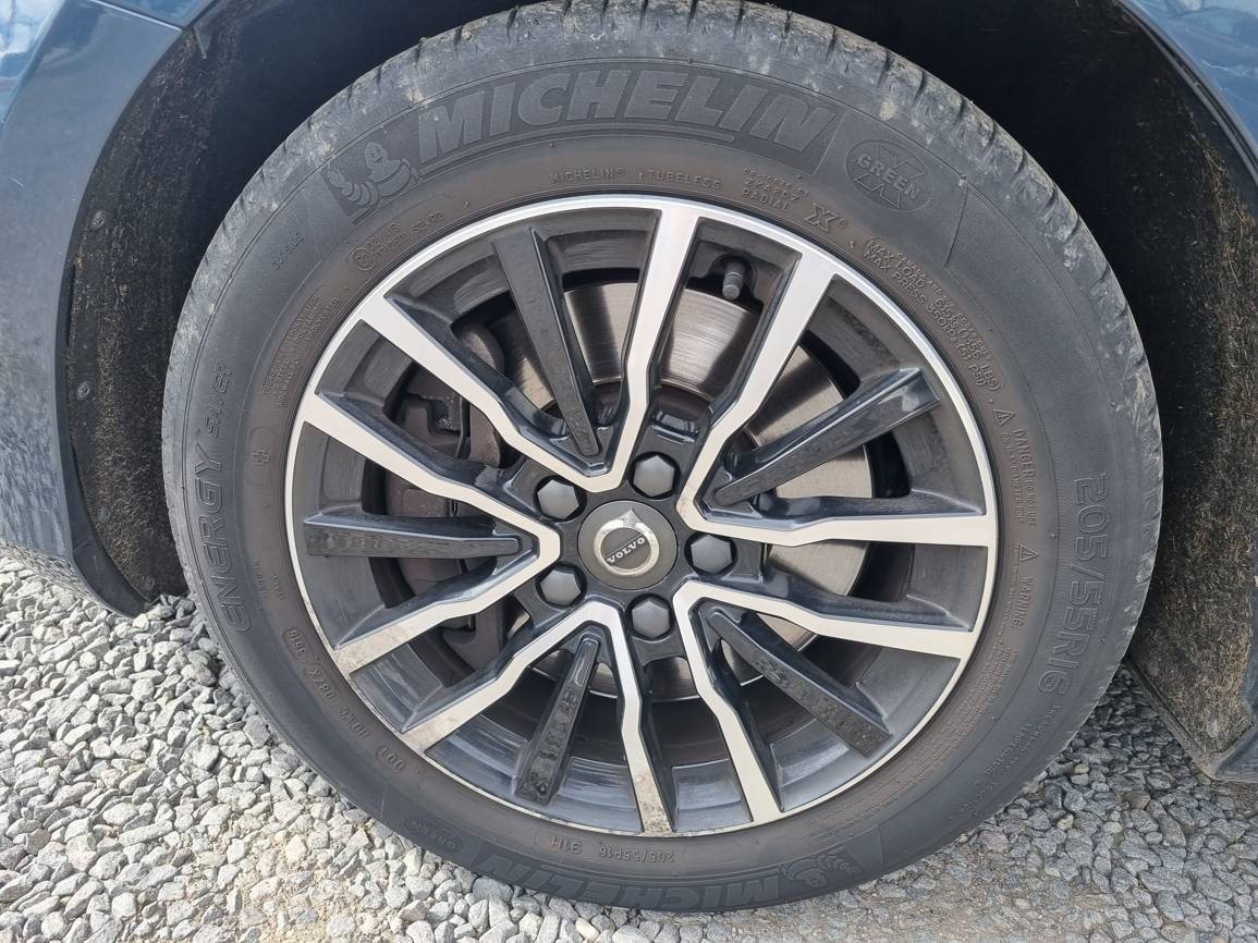 Volvo V40 D3 2.0L Summum