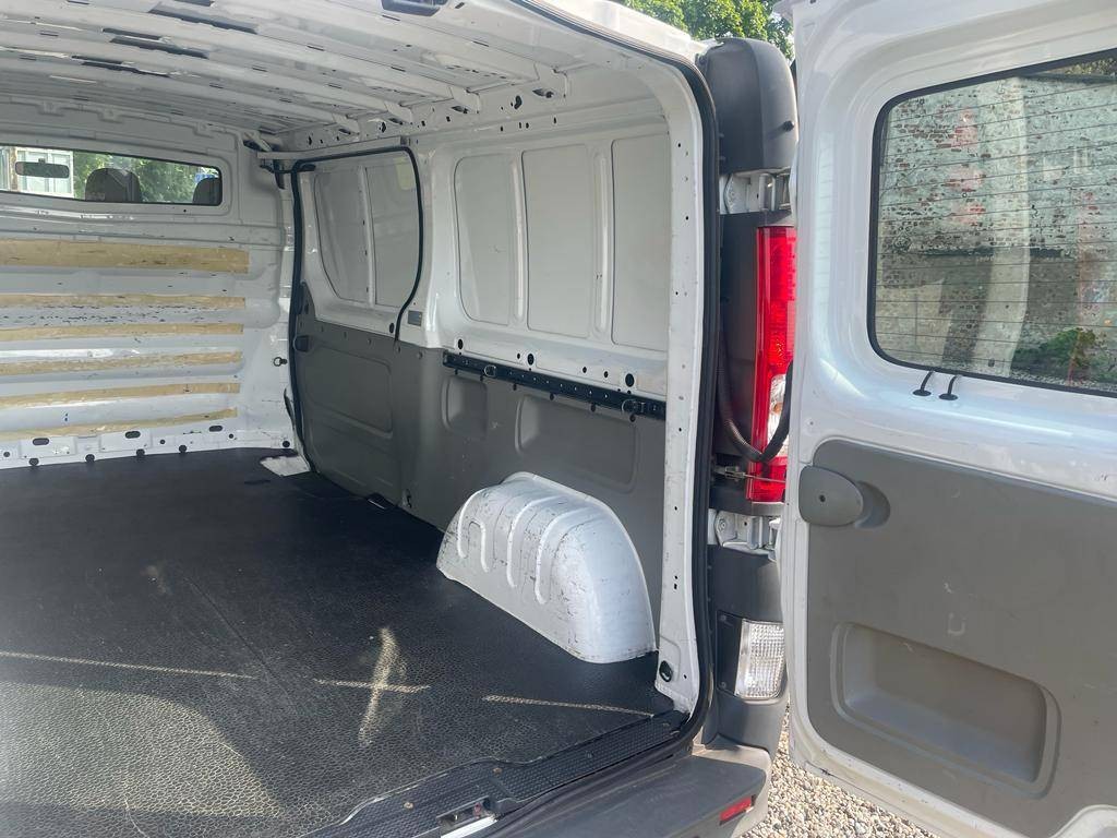Opel Vivaro Van 2.0 CDTI L2H1 2.9t