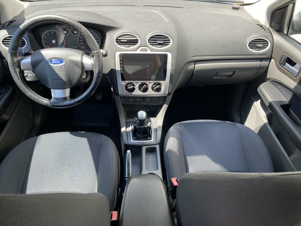 Ford Focus 1.6 i