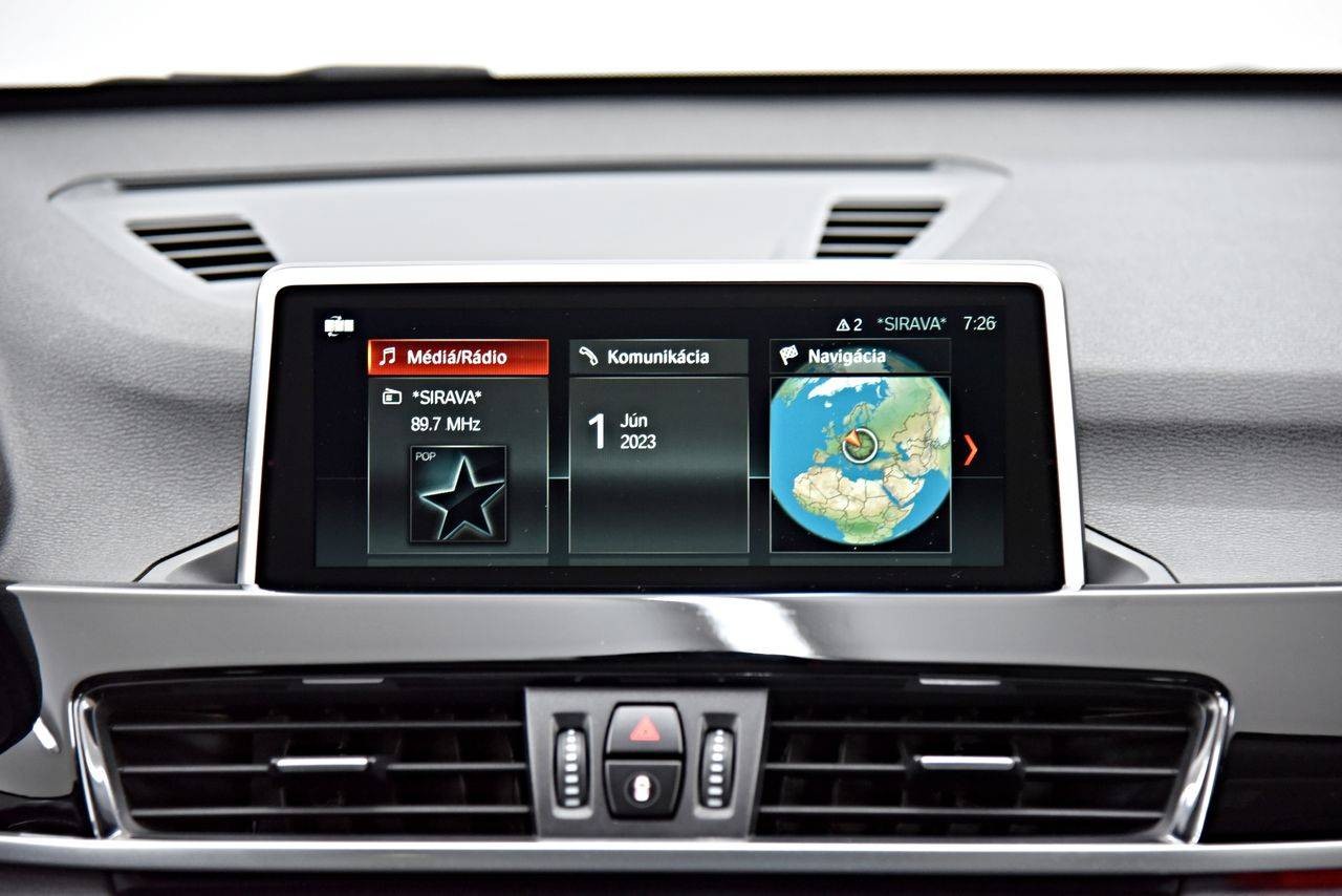 BMW X1 sDrive 18d xLine A/T