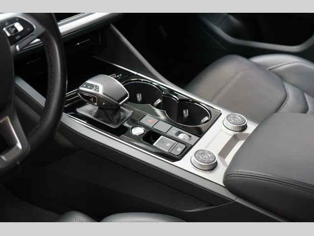 Volkswagen Touareg TDI Elegance Vzduch Tažné CZ