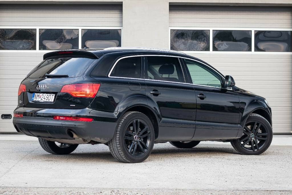 Audi Q7 3.0 TDI quattro tiptronic
