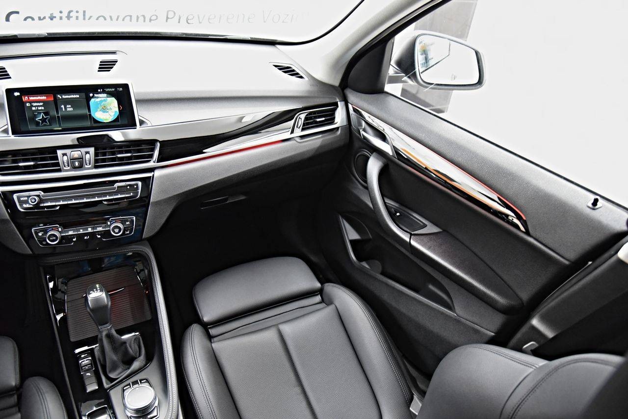 BMW X1 sDrive 18d xLine A/T