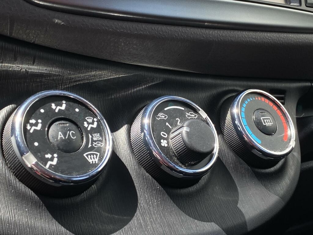 Toyota Yaris 1.3 VVTi