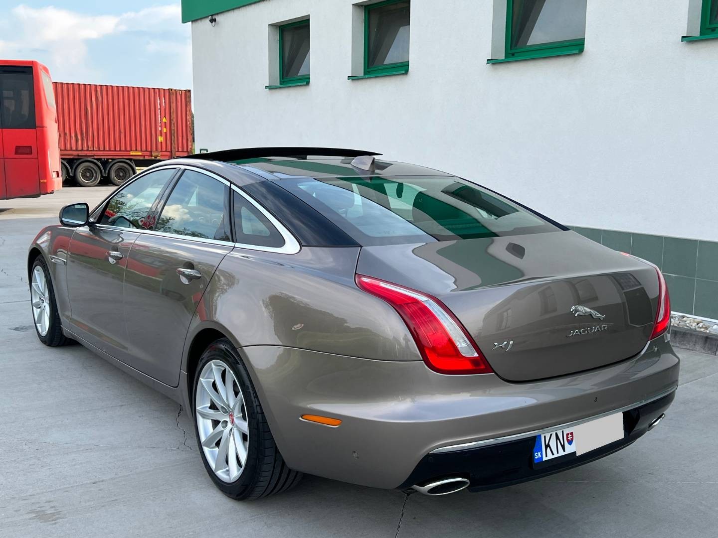 Jaguar XJ 3.0 V6 Td 300k Portfolio LWB