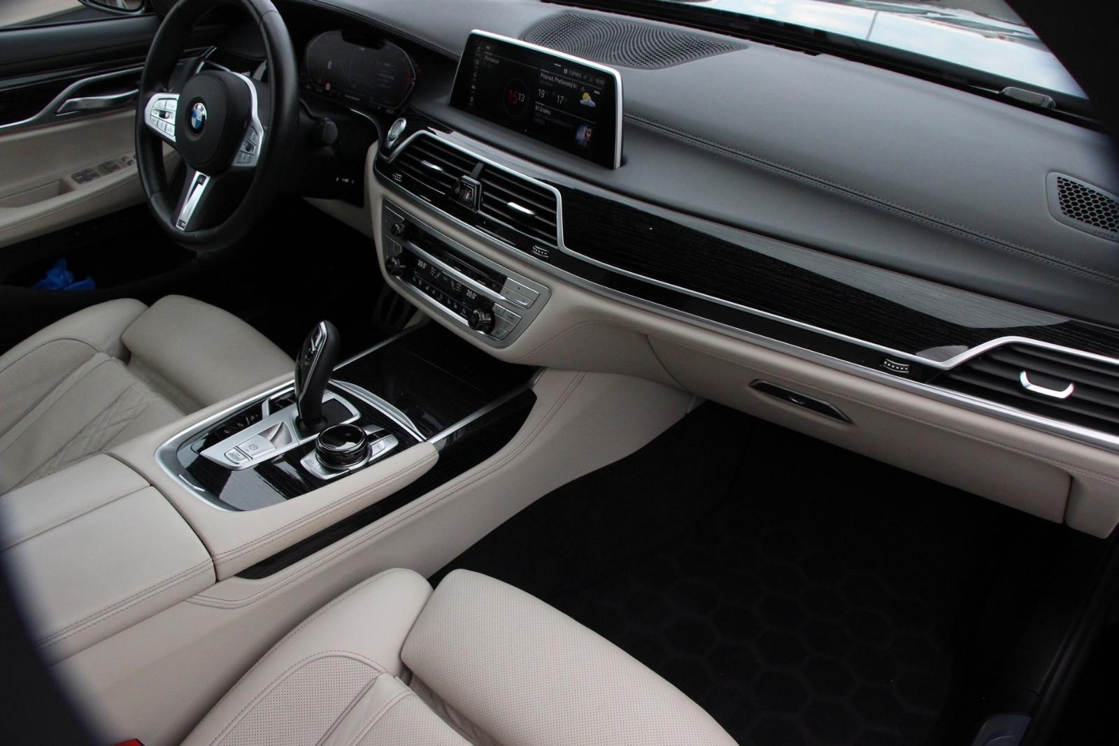 BMW Rad 7 740Ld mHEV xDrive A/T
