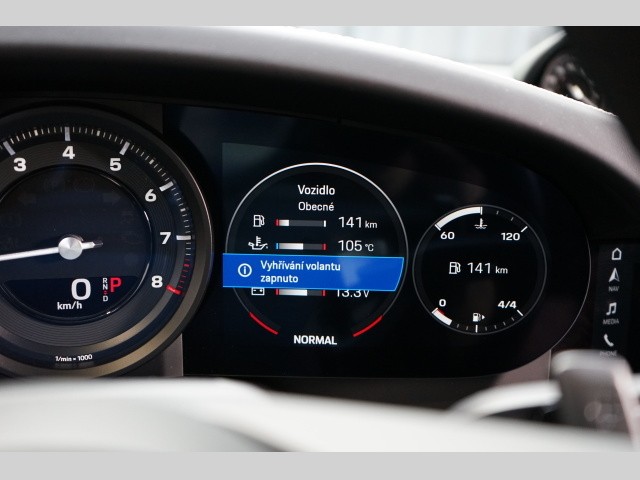 Porsche 911 992 C2S PDLS+ Pano Chrono