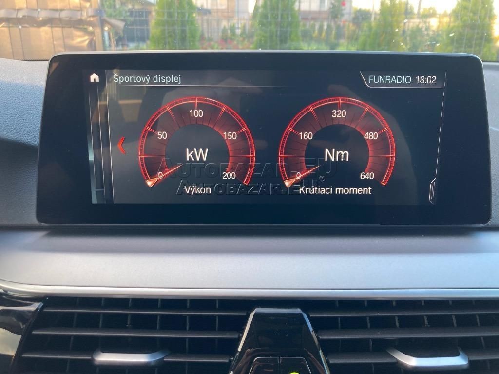 BMW rad 5 Touring 530d xDrive A/T