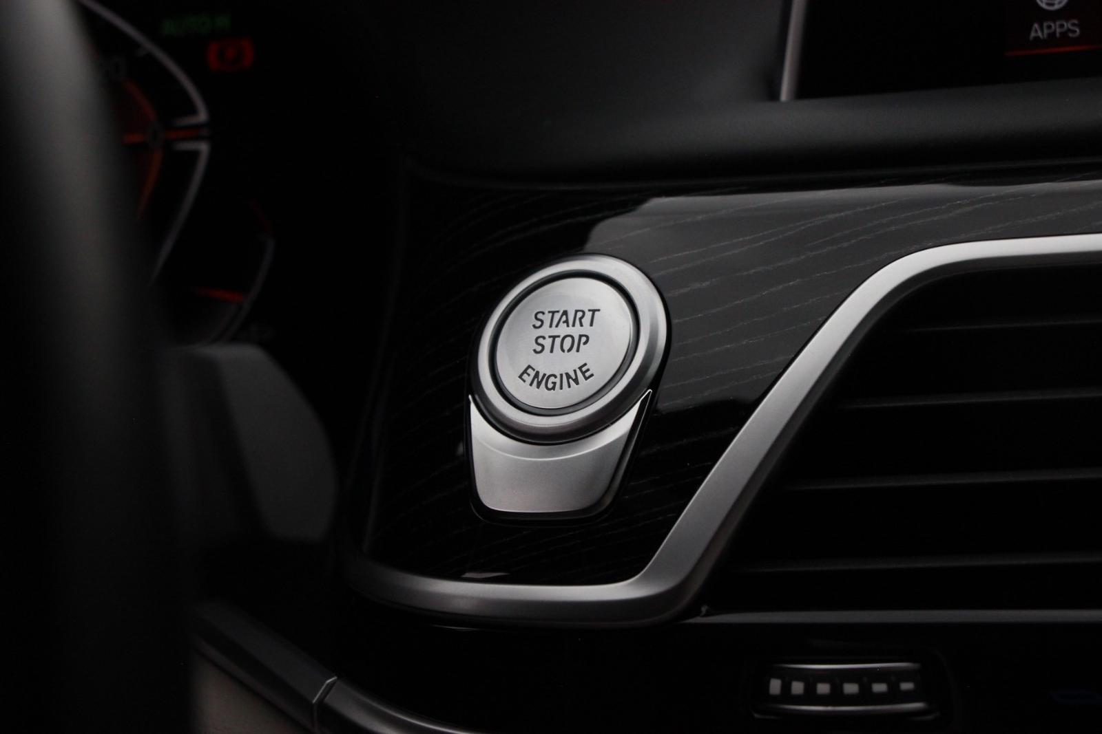 BMW Rad 7 740Ld mHEV xDrive A/T