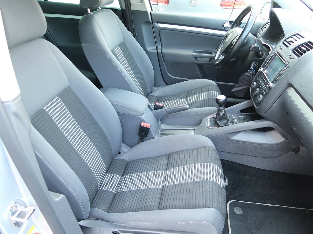 VW Golf  1.4 16V