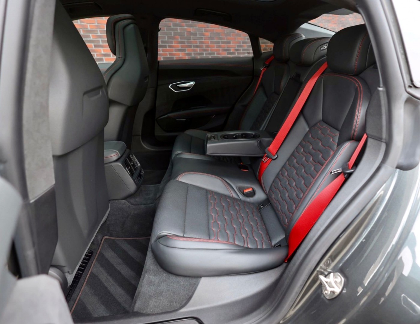 Audi RS e-tron GT QUATTRO, 440KW, AT