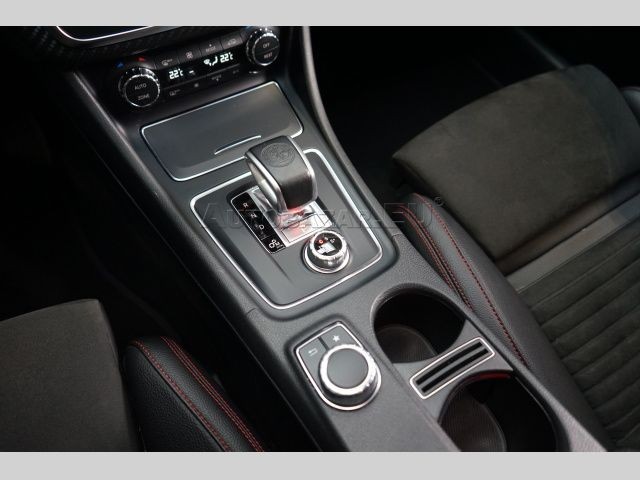 Mercedes A trieda 45 AMG 4M