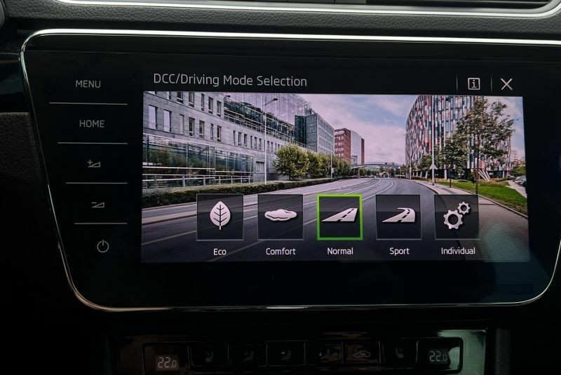 Škoda Superb Combi 2.0 TDI DSG 4x4 Laurin Klement 190PS