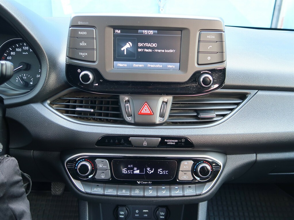 Hyundai i30  1.4 T-GDI