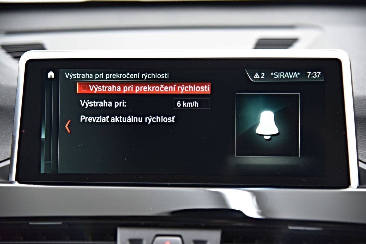 BMW X1 sDrive 18d xLine A/T
