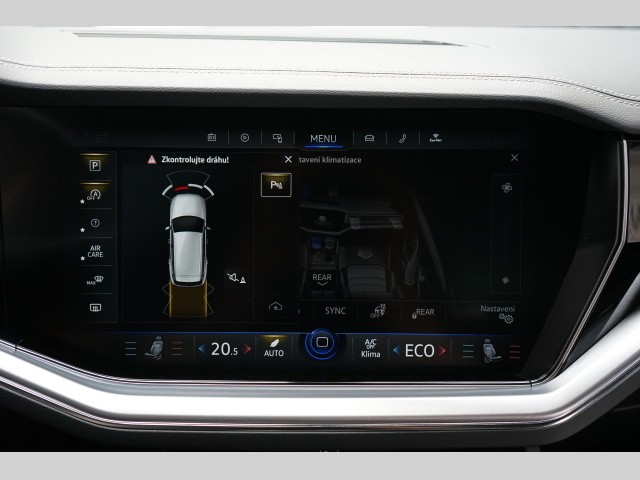 Volkswagen Touareg TDI Elegance Vzduch Tažné CZ