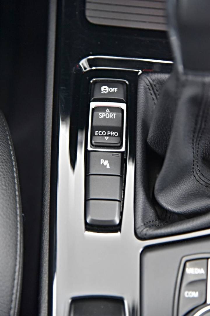 BMW X1 sDrive 18d xLine A/T