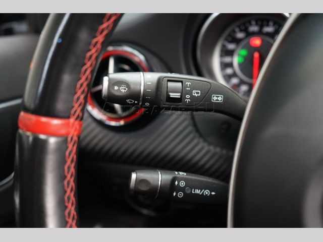 Mercedes A trieda 45 AMG 4M