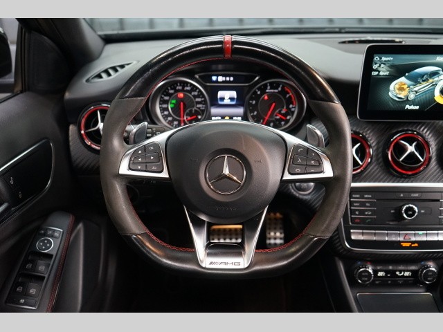 Mercedes-Benz Třídy A 45 AMG 4M 280kW LED Kamera CZ