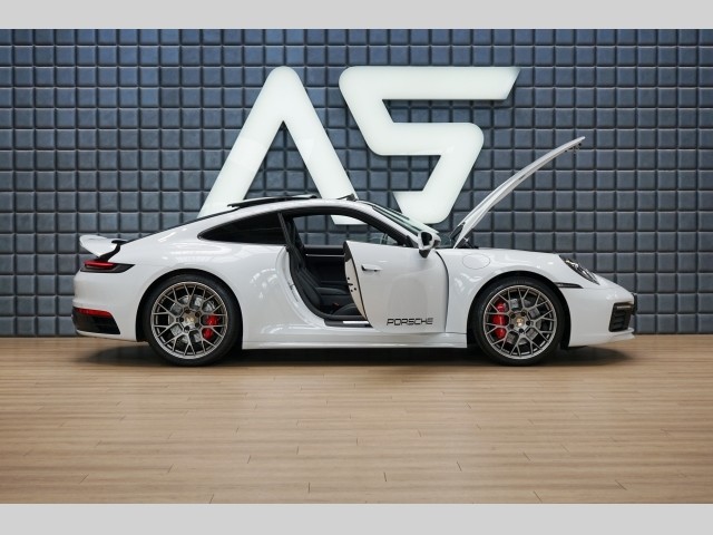 Porsche 911 992 C2S PDLS+ Pano Chrono