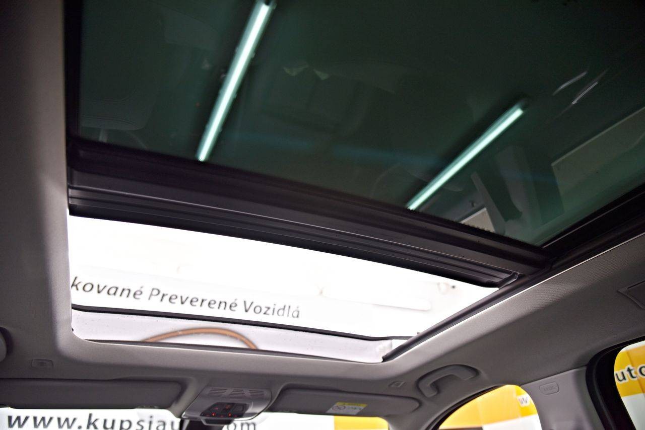 BMW X1 sDrive 18d xLine A/T