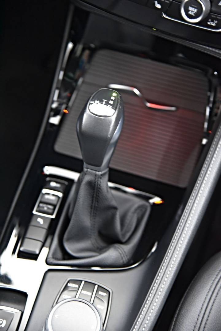 BMW X1 sDrive 18d xLine A/T