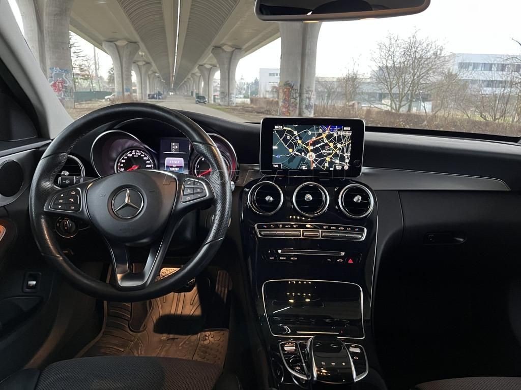Mercedes C trieda 220 d A/T