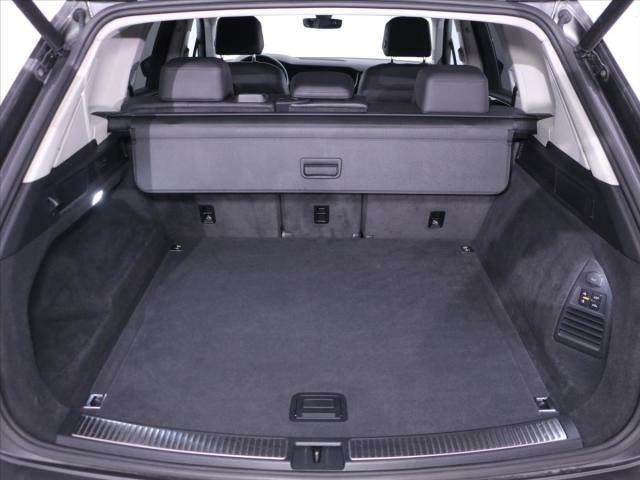 Volkswagen Touareg R-Line 3,0 TDI DSG 4Motion DPH