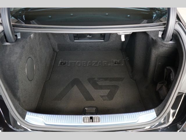 Mercedes S trieda 4.0 L 4M