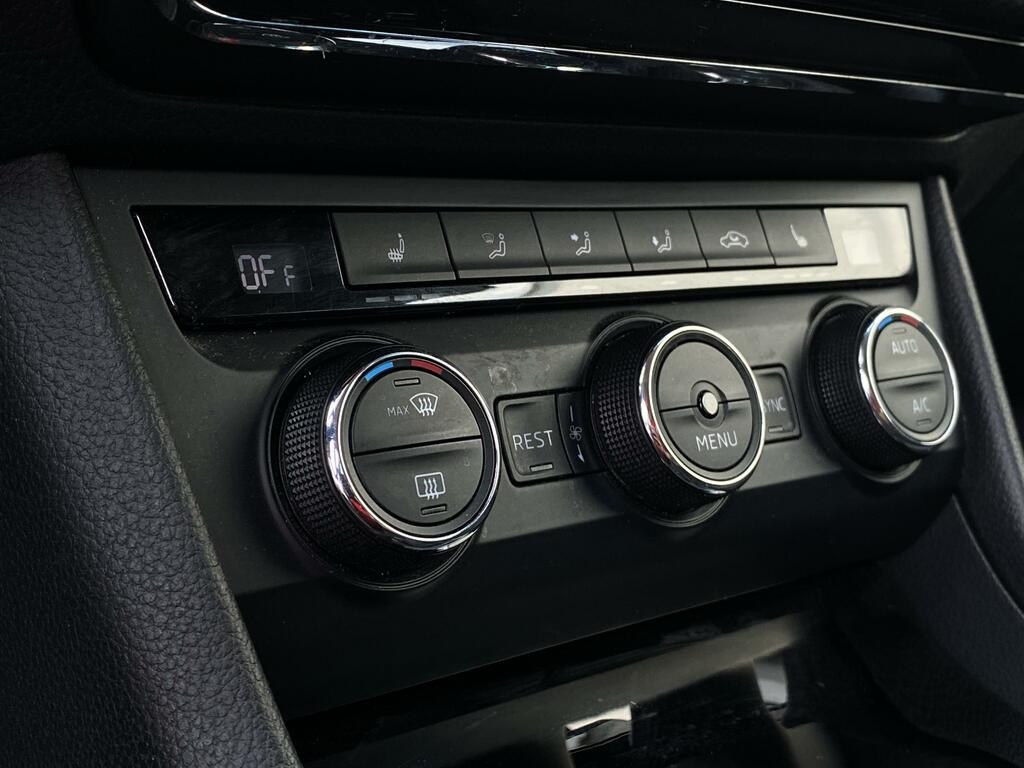 Škoda Superb Combi III 2.0TDi Ambition
