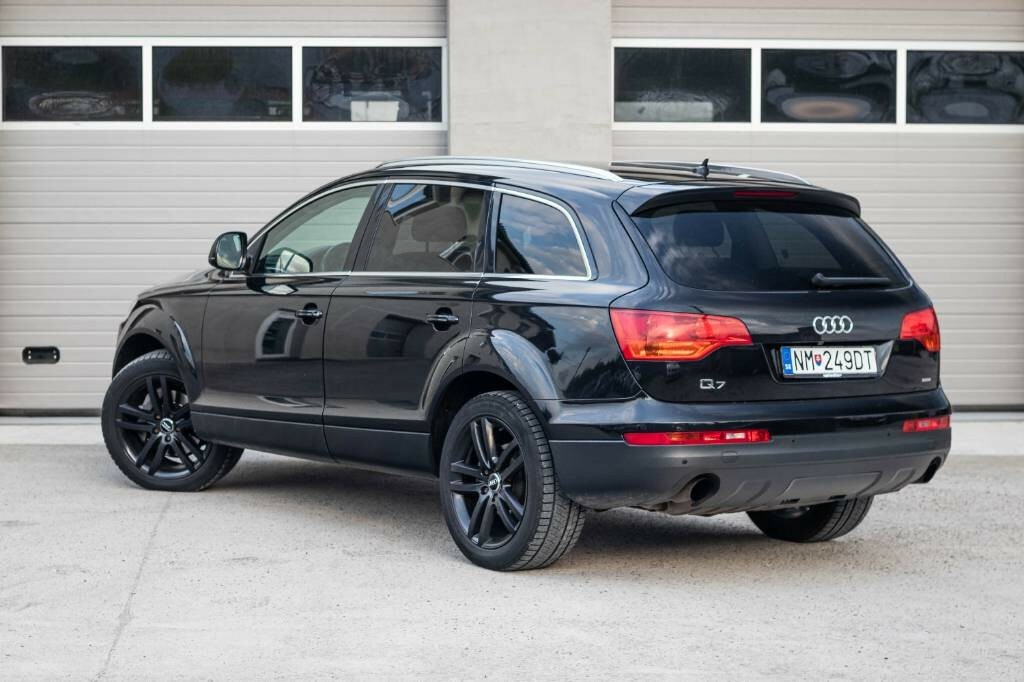 Audi Q7 3.0 TDI quattro tiptronic