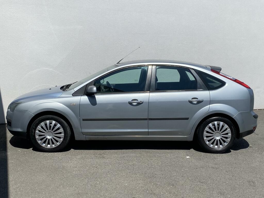 Ford Focus 1.6 i