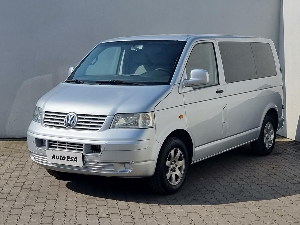 Volkswagen Transporter 2.5TDi L1 6míst