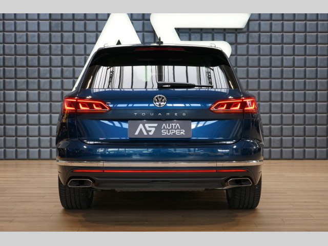 Volkswagen Touareg TDI Elegance Vzduch Tažné CZ