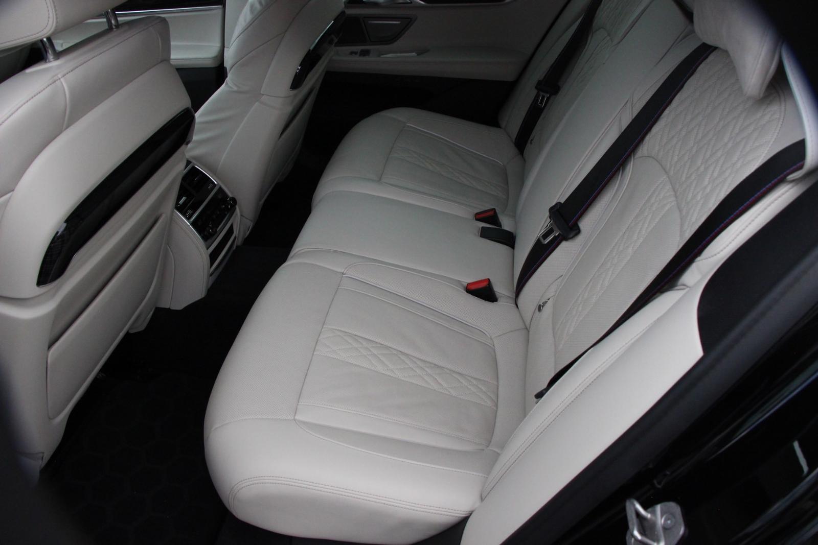 BMW Rad 7 740Ld mHEV xDrive A/T