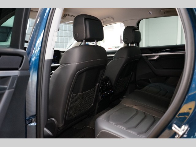 Volkswagen Touareg TDI Elegance Vzduch Tažné CZ