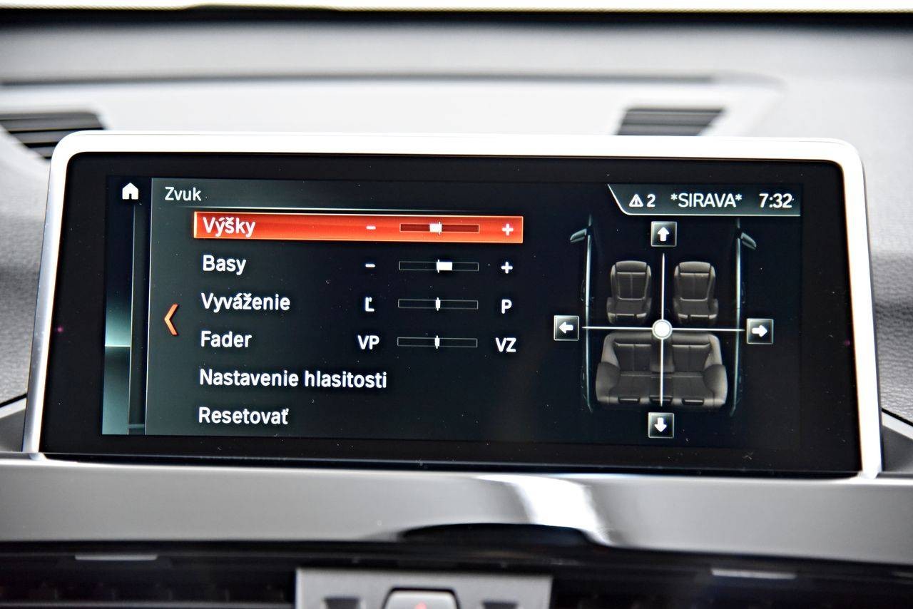 BMW X1 sDrive 18d xLine A/T
