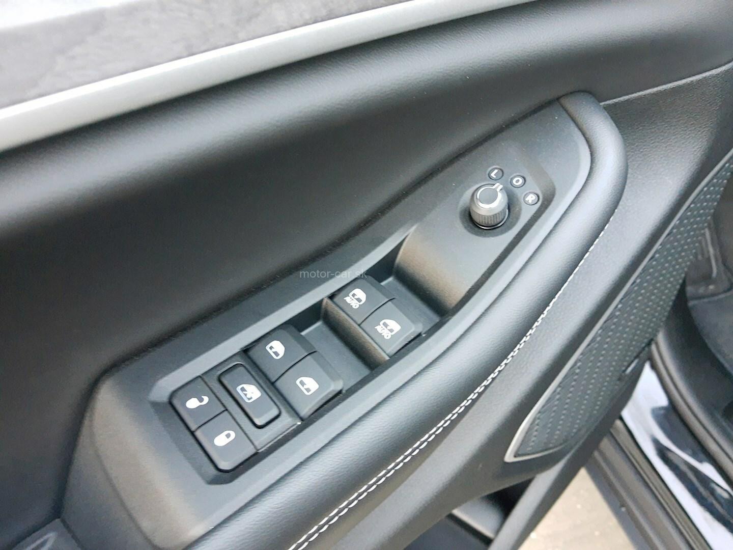 Jeep Grand Cherokee Cherokee L 3.6L V6 Limited 4X4