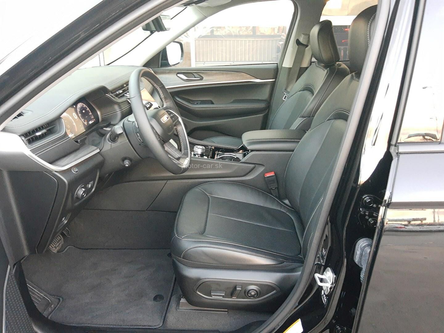 Jeep Grand Cherokee Cherokee L 3.6L V6 Limited 4X4