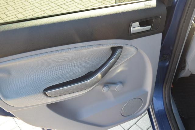 Ford Focus C-Max 1,8TDCi  85 kW