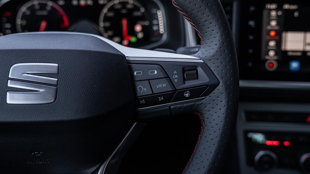 SEAT ATECA 1.5 TSI 7  FR FAMILY