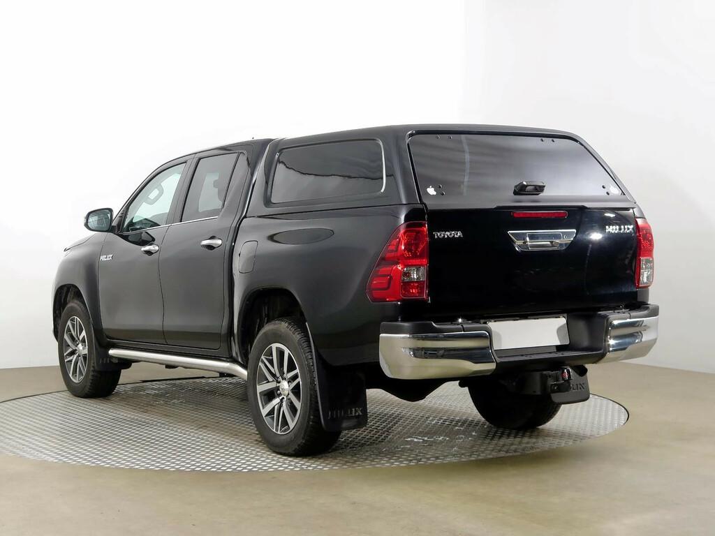 Toyota Hilux  2.4 D-4D
