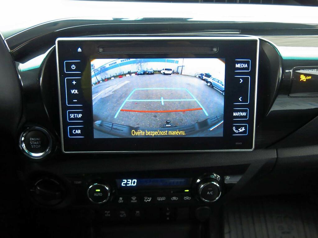 Toyota Hilux  2.4 D-4D