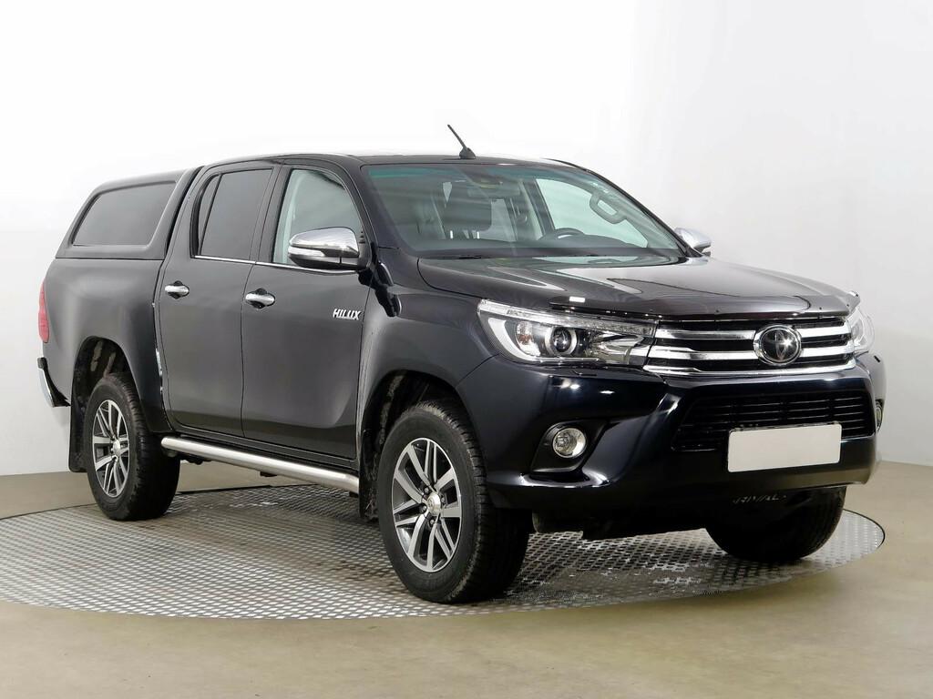 Toyota Hilux  2.4 D-4D