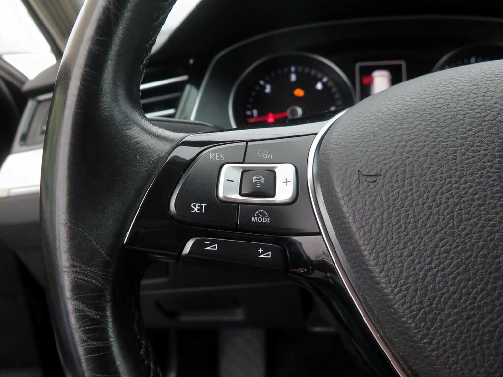 VW Passat Highline 2.0 TDI