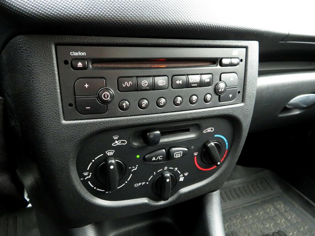 Peugeot 206  1.4 i