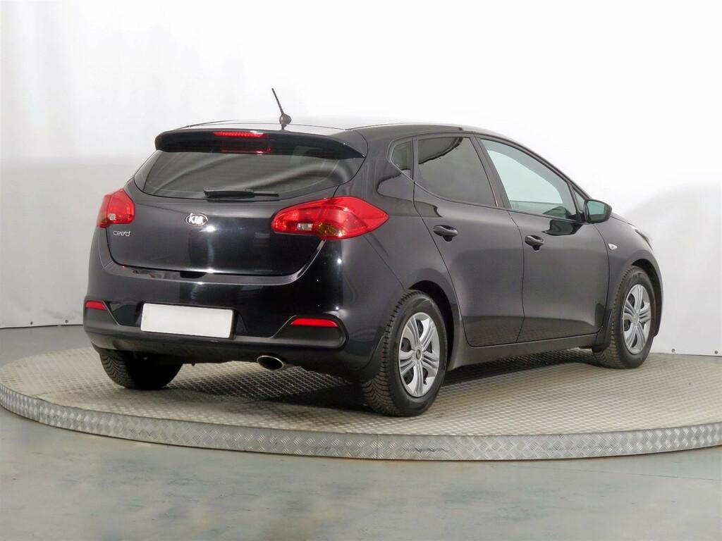 Kia Ceed  1.4 CVVT