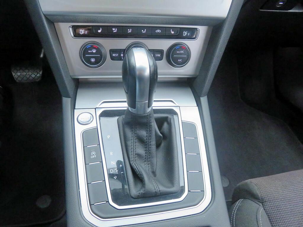 VW Passat Comfortline 2.0 TDI