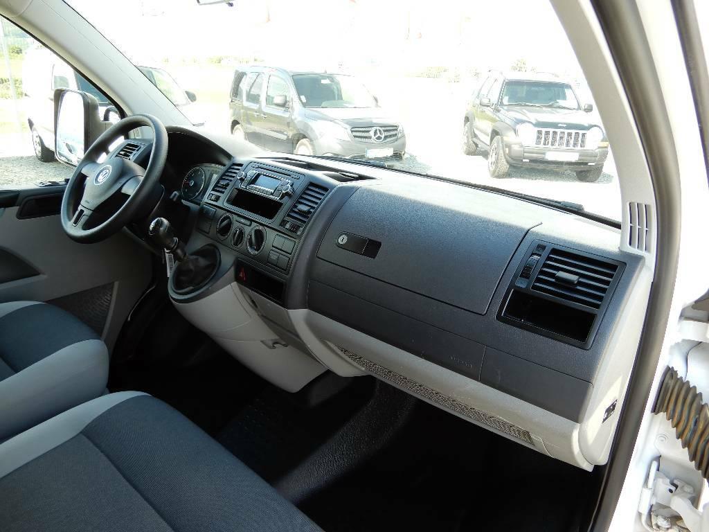 Volkswagen T5 Transporter Valník+plachta